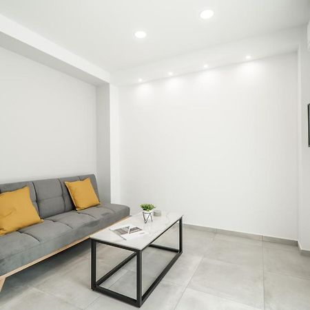 קליבס Kiani Apts מראה חיצוני תמונה