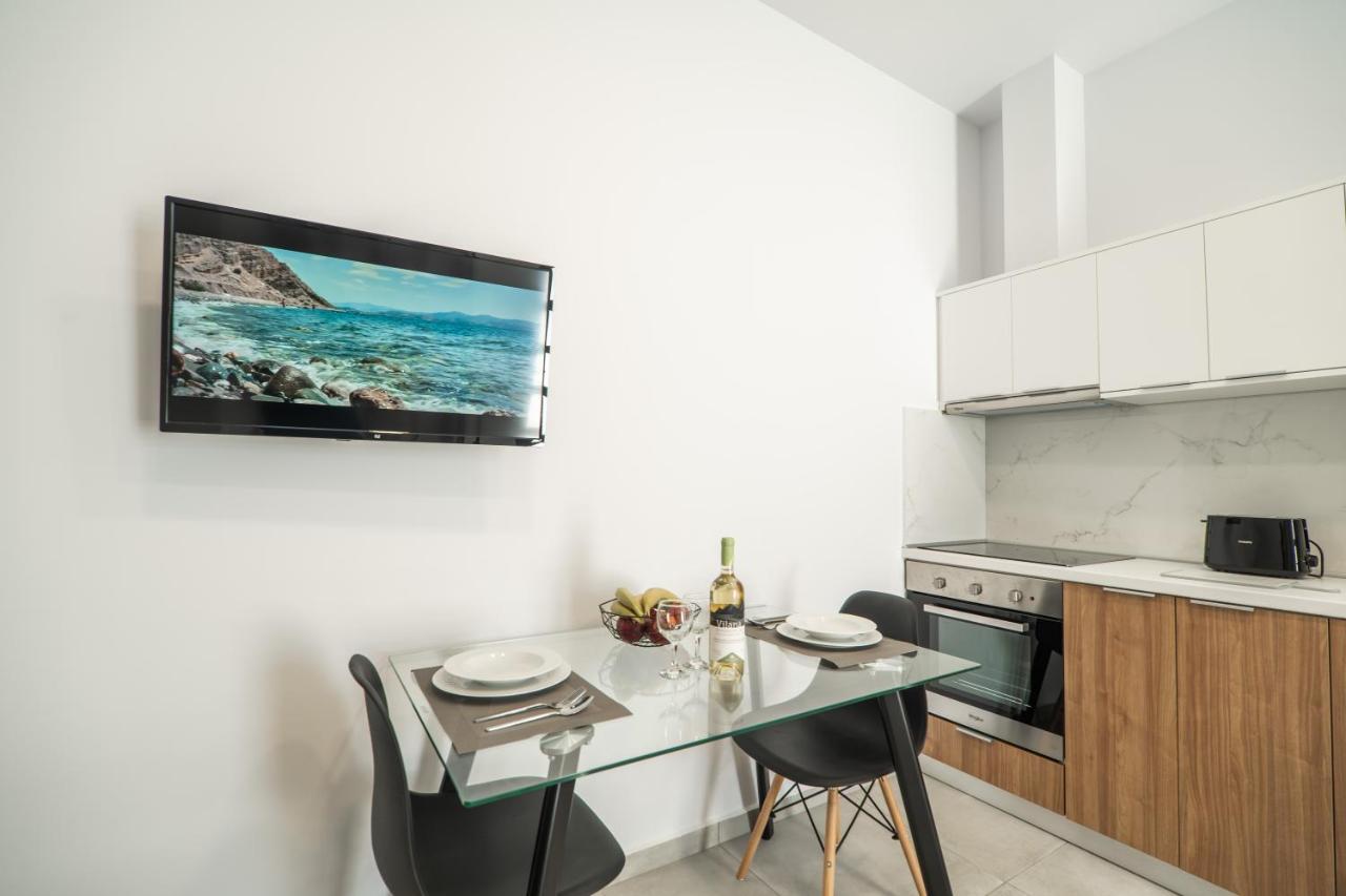קליבס Kiani Apts מראה חיצוני תמונה