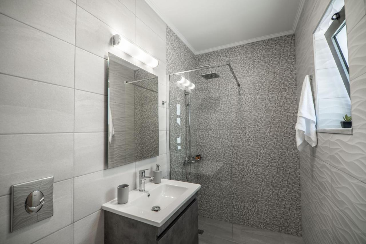 קליבס Kiani Apts מראה חיצוני תמונה